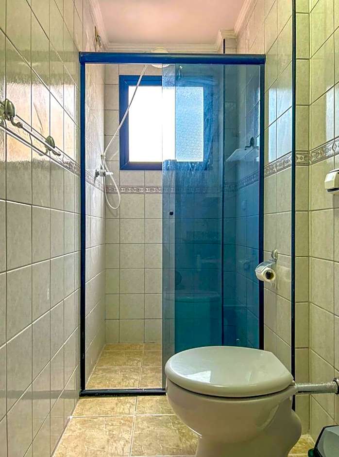 Excelente apto a 170m da Praia da Aviacao SP