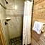 The Idaho Lodge & RV Park