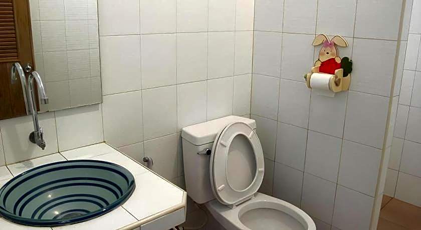 Baan Suan Phidchamika