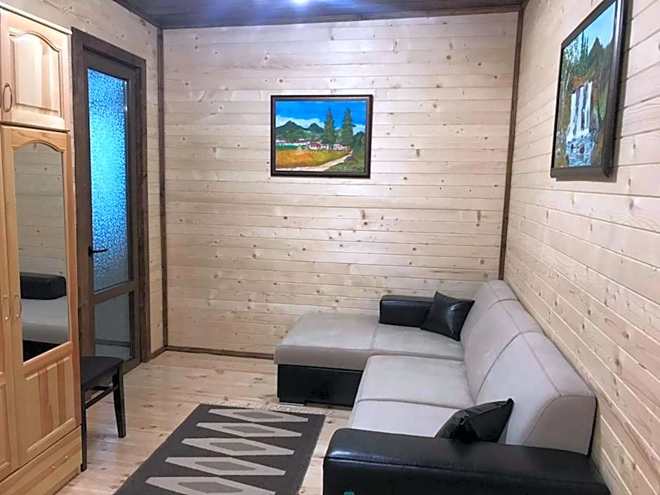 Семеен хотел Гингеръ