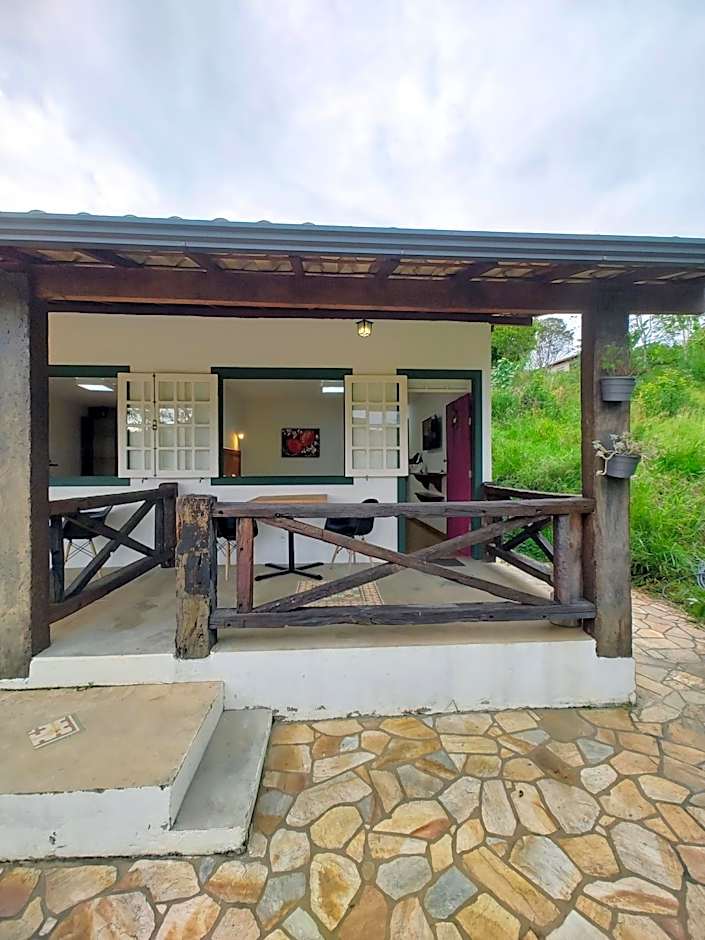 Recanto Serra do Trovão