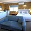 Hawks Nest Motel