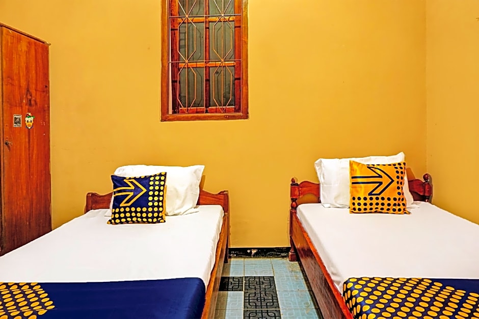 SPOT ON 92450 Homestay Simpang Panji Suroso Syaria