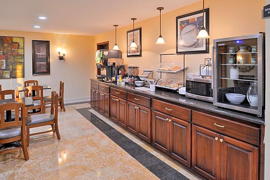 Americas Best Value Inn Tupelo Barnes Crossing
