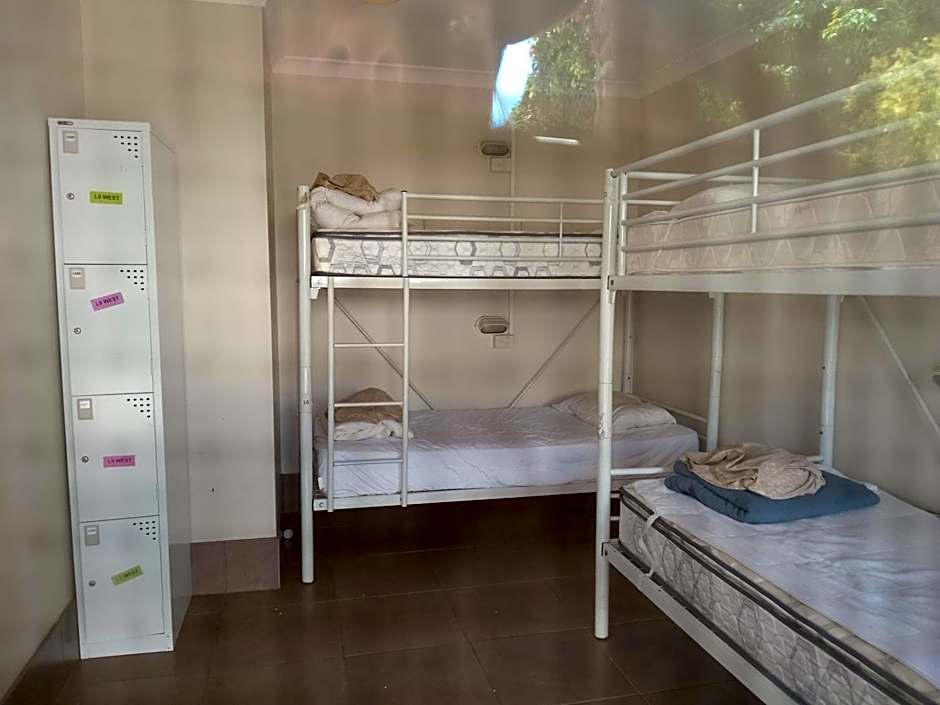 Flashpackers Hervey Bay Hostel