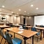 Hampton Inn By Hilton Lincoln Airport
