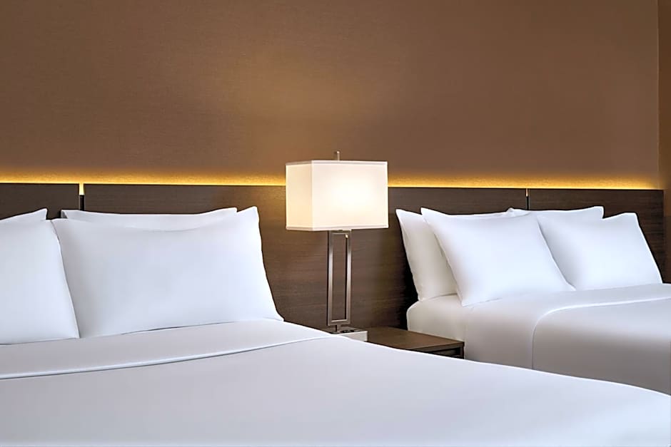 Varscona Hotel on Whyte