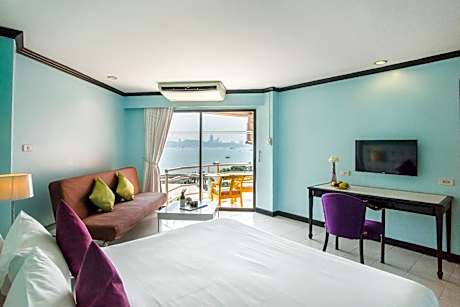 Superior Double or Twin Room with Sea View