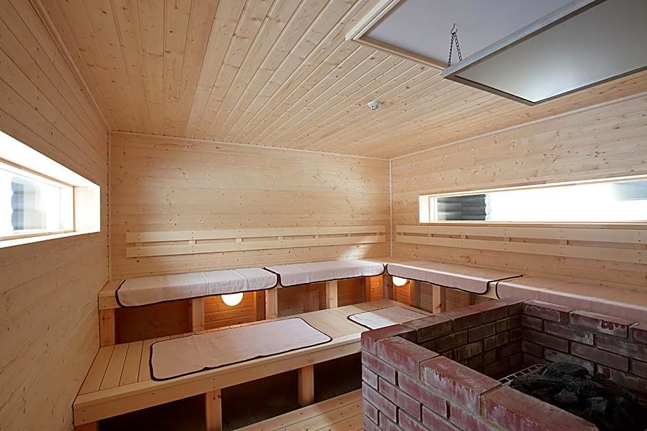 Log Hotel The Maple Lodge