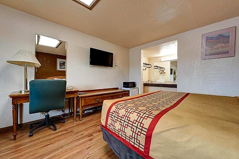 Guest Inn Rogers