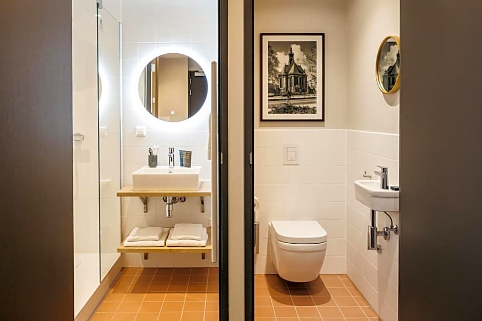 YAYS The Hague Willemspark by Numa