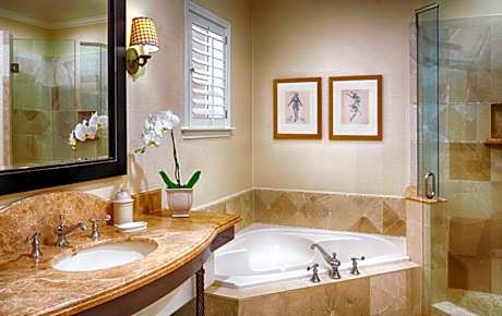 Jack London One-Bedroom King Suite with Sofa Bed, Fireplace, Balcony, Jacuzzi and Garden View