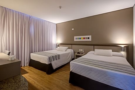 Triple deluxe two double beds