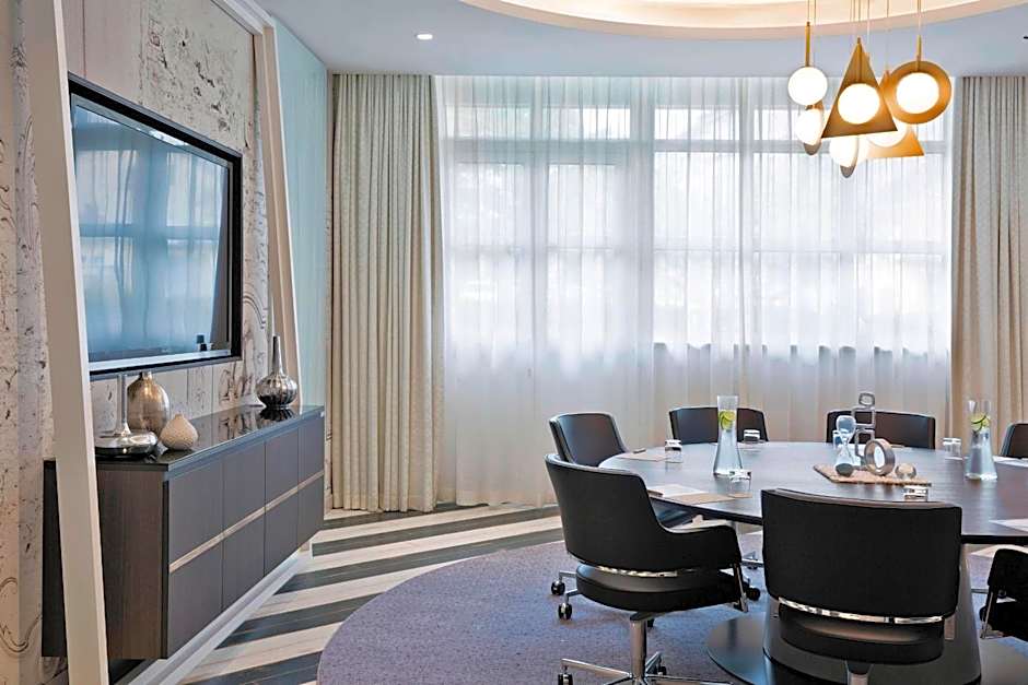 Renaissance® Vienna Schonbrunn Hotel