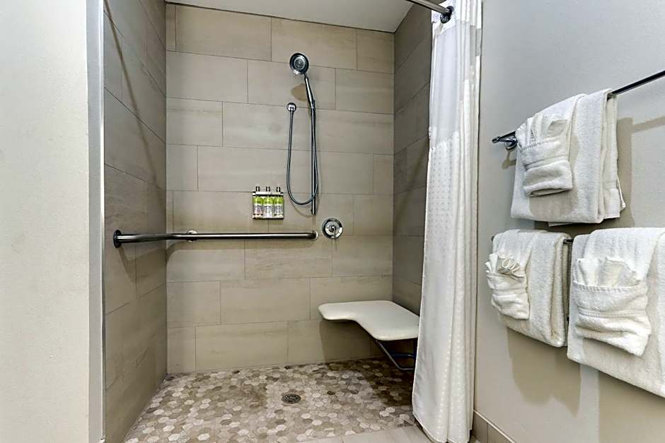 Holiday Inn Express Hotel & Suites Dayton-Centerville By IHG