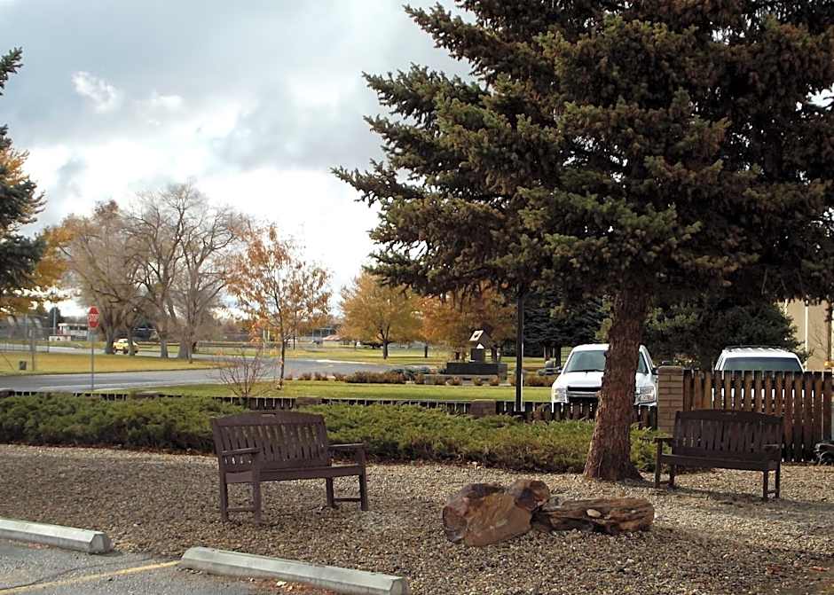 Super 8 by Wyndham Elko