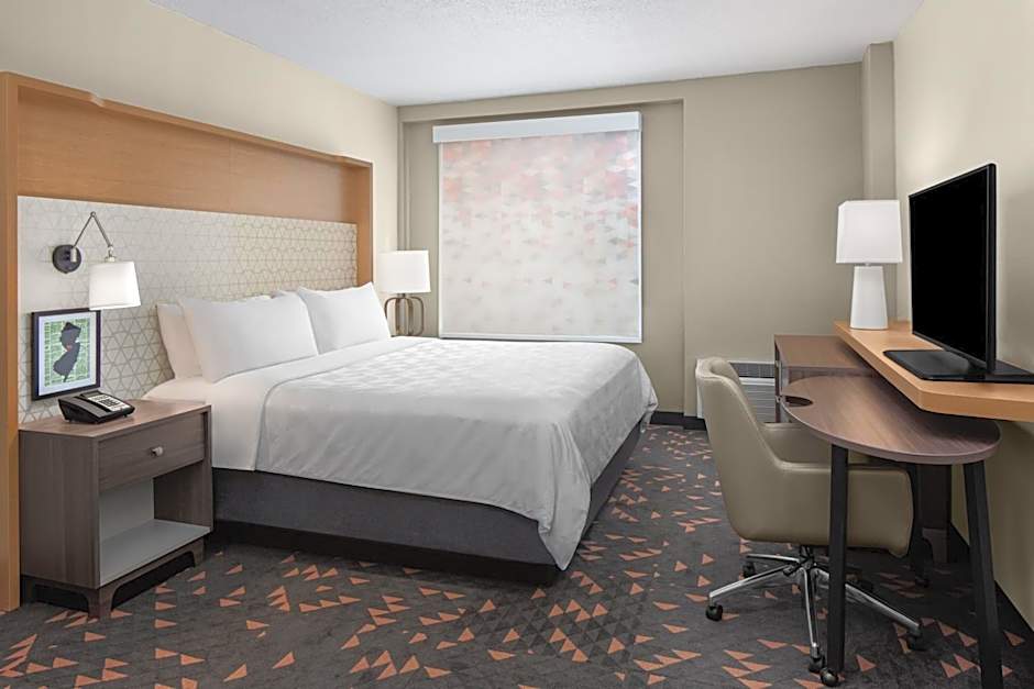 Holiday Inn Hasbrouck Heights-Meadowlands By IHG