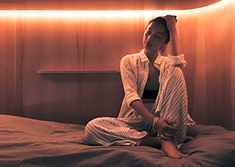 Single Bed in Mixed Dormitory Room