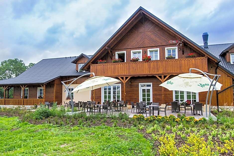 Apartmán-Hotel Jítravský Dvorec