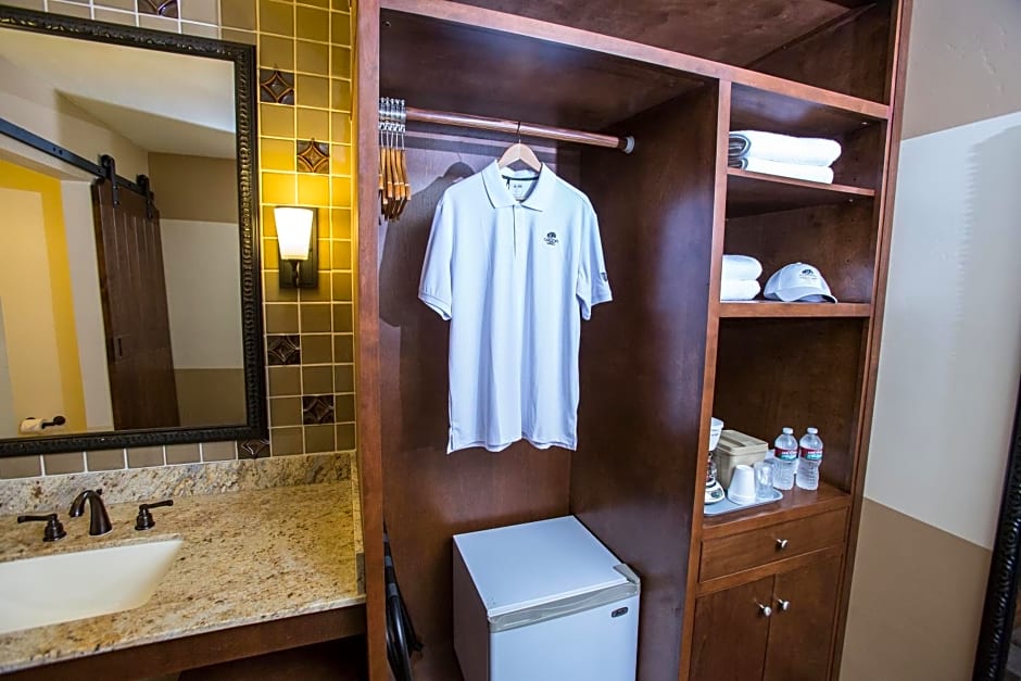 Carlton Oaks Lodge, Ascend Hotel Collection