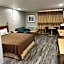 Mid Towne Inn & Suites