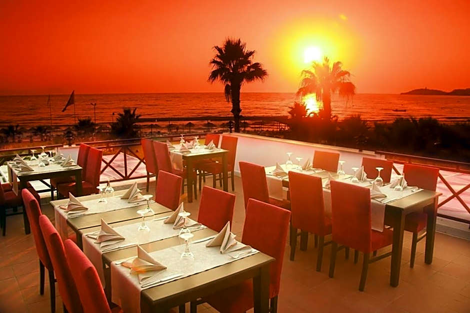 Sentinus Beach Hotel