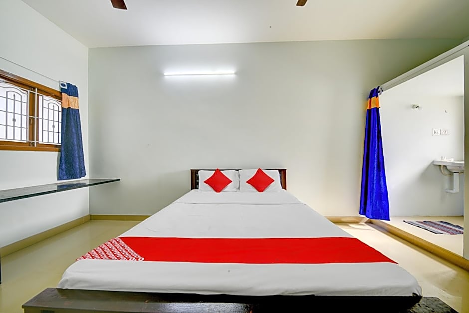 Hotel O SMS HOMES
