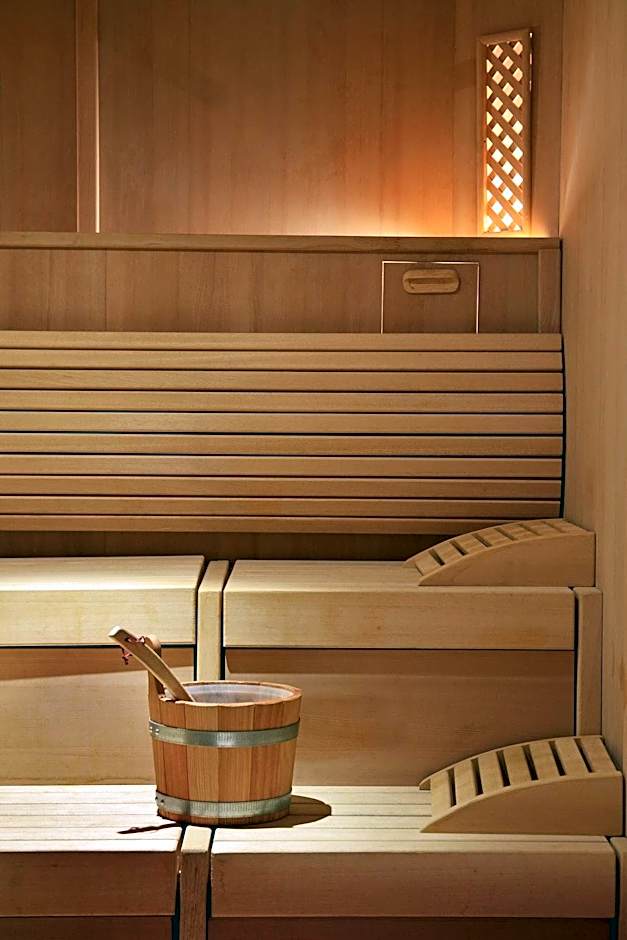 Le Meridien Pyramids Hotel & Spa