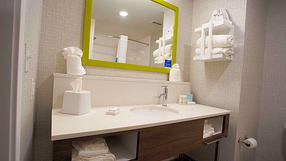 Hampton Inn By Hilton & Suites St. Clairsville, OH