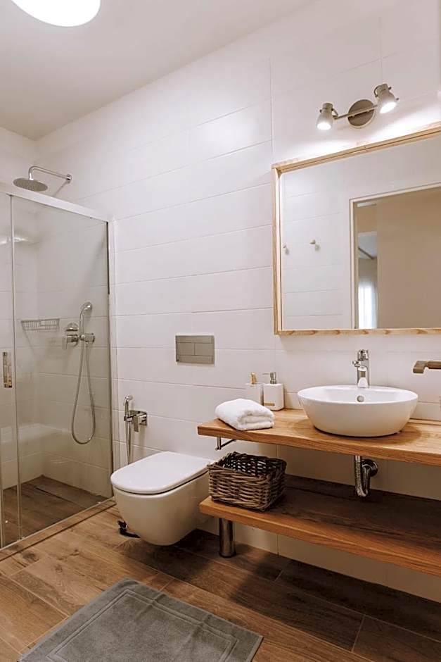 ERIEL Boutique Apartments