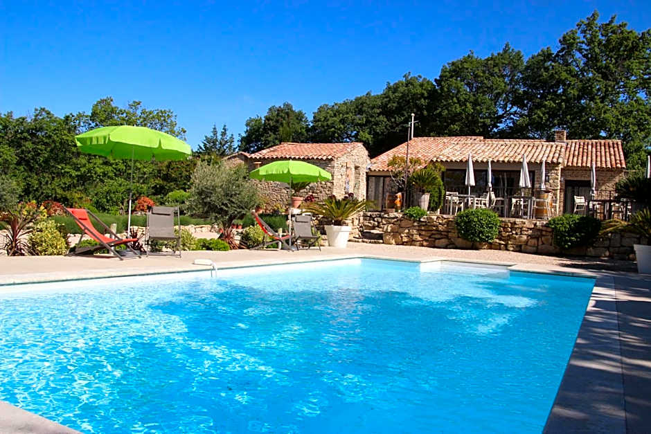 Le Hameau Fleur de Pierres , Chambre , Gite et Table d'Hôtes