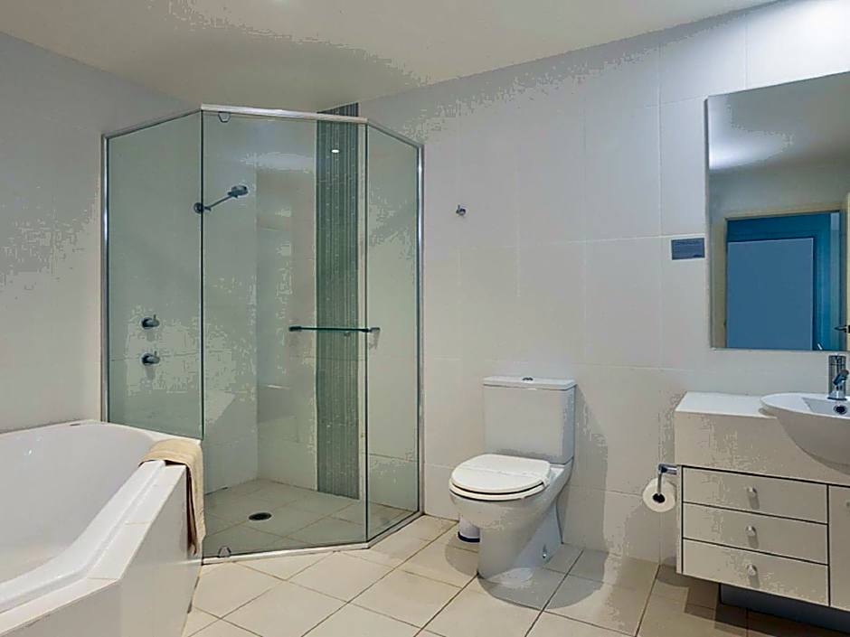 Oaks Pacific Blue 516 private pool aircon WI-FI