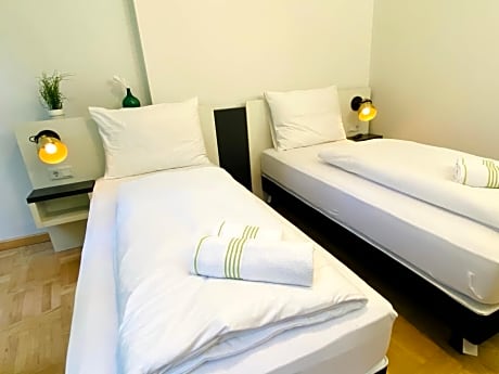 2 Beds