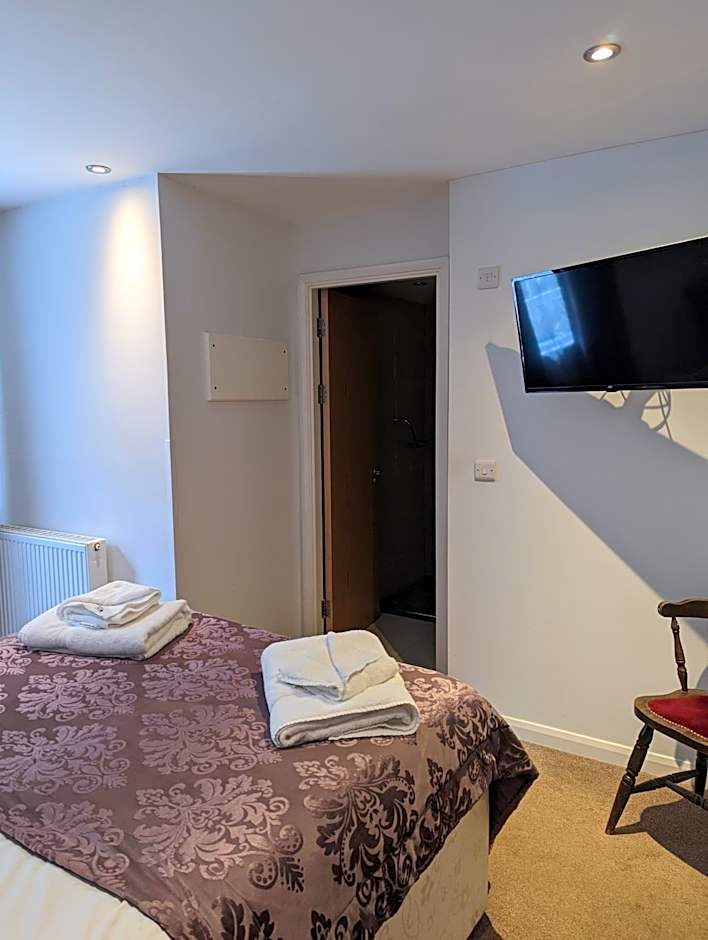 Barley Sheaf, Old Bridge Street EN SUITE ROOMS, ROOM ONLY