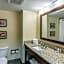 Comfort Inn & Suites Greenwood near University