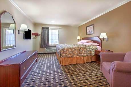 King Room - Non-Smoking