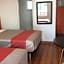 Travelodge by Wyndham Sacramento Convention Center