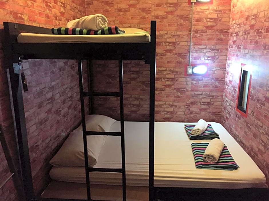 Photo 1 of 3 of Triple Room