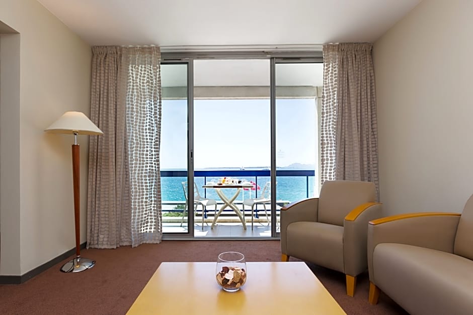 Garden Beach Hotel