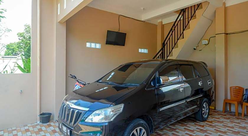 RedDoorz Syariah near Stasiun Gumilir Cilacap