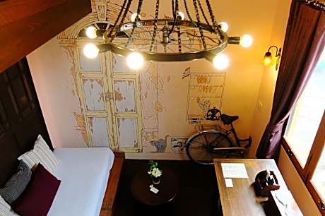 Queen Loft Suite