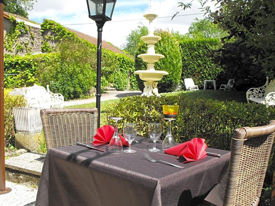 LOGIS HOTEL LES CAPUCINS