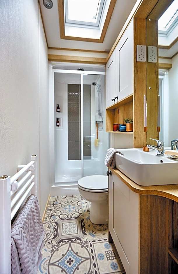 Platinum Holiday Caravan