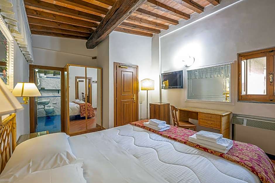 Hotel City