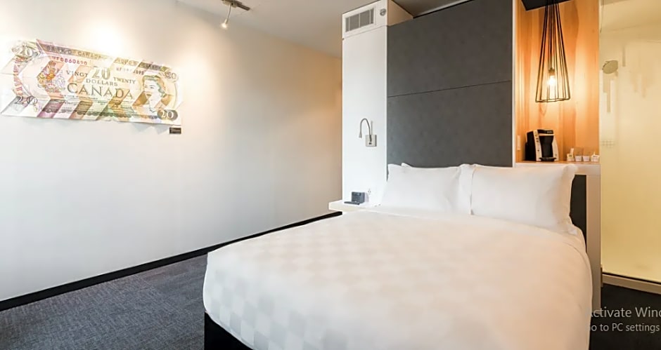 Alt Hotel Ottawa