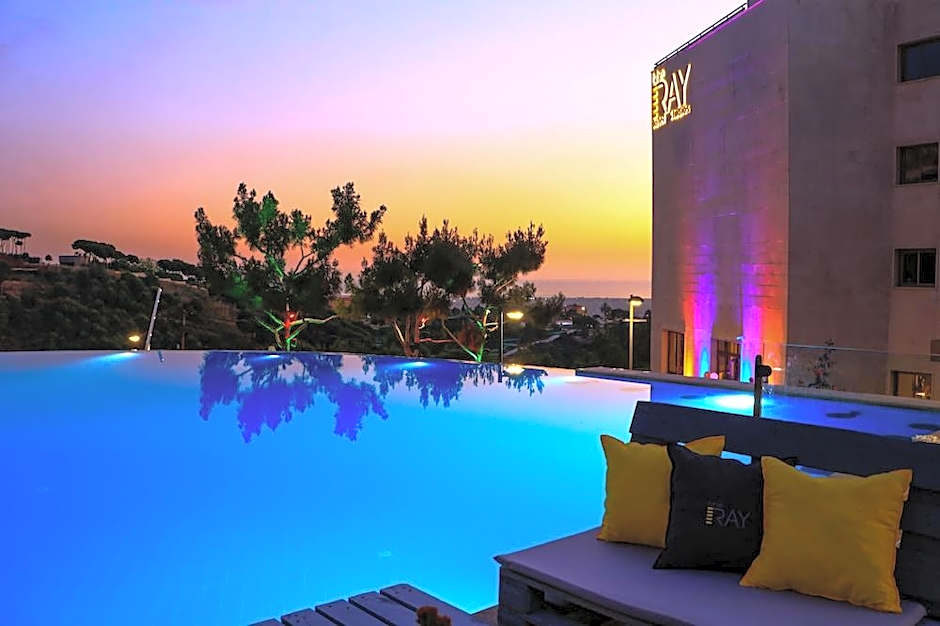 The Ray Hotel and Studios