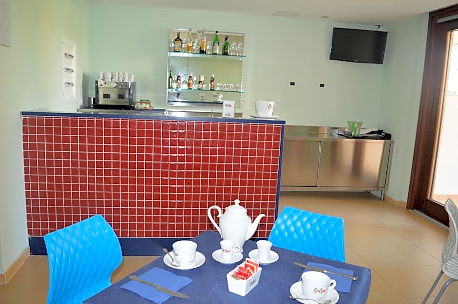 Prince Franklyn Hotel