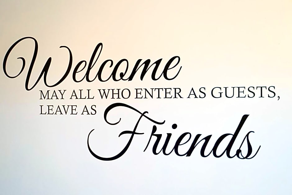 Ross Beach Family Farmhouse B&B