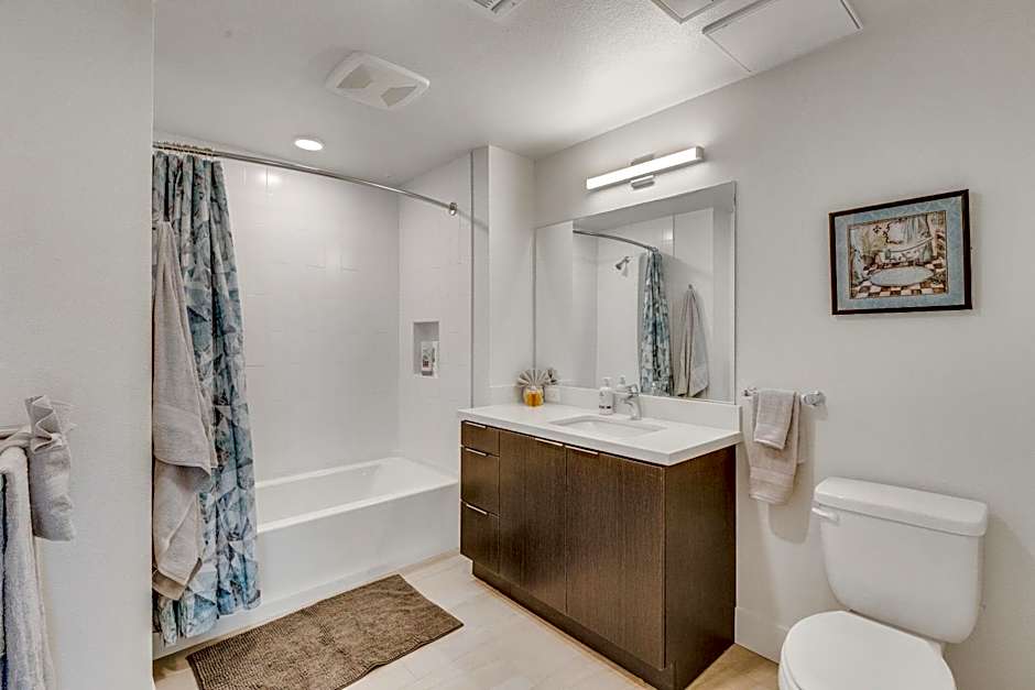 Apart Hotel near Dodgers Stadium