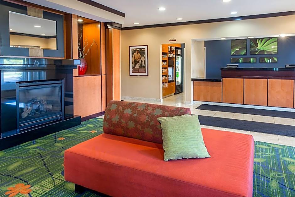 Fairfield Inn & Suites by Marriott Canton